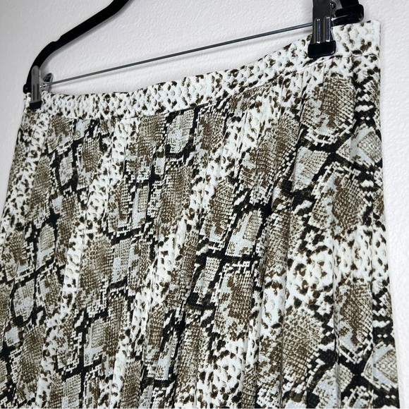 Banana Republic Ivory Brown Black Snake Animal print Pleated Midi Skirt Sz 16 - Picture 9 of 9